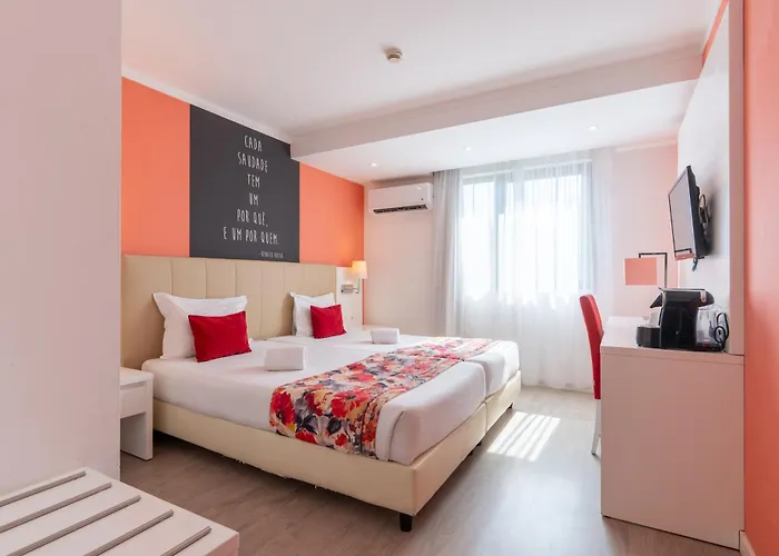 Hotel The Masa Almirante Stylish 3*