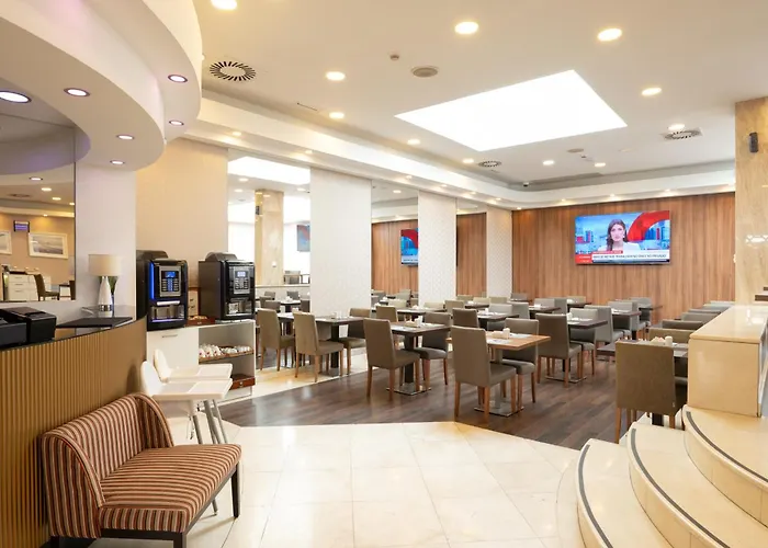 The Masa Almirante Stylish 3*