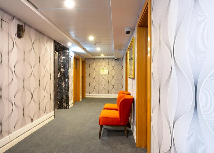 The Masa Almirante Stylish Hotel 3*