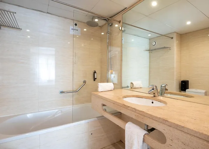 Hotel The Masa Almirante Stylish 3*