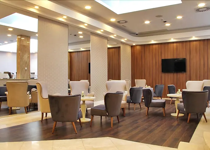 Hotel The Masa Almirante Stylish 3*
