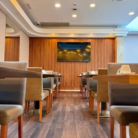 Hotel The Masa Almirante Stylish