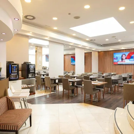 The Masa Almirante Stylish 3*