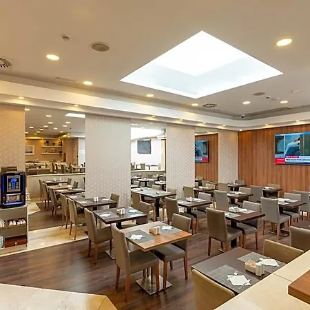 The Masa Almirante Stylish 3* Lisbon