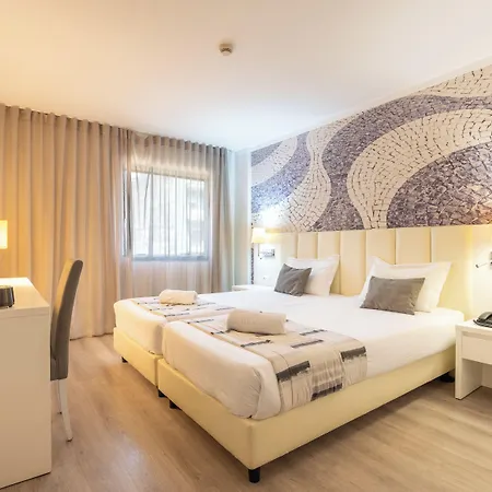 Hotel The Masa Almirante Stylish 3*