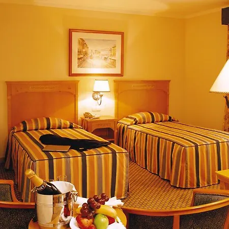Hotell The Masa Almirante Stylish 3*