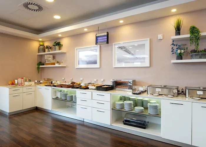 The Masa Almirante Stylish