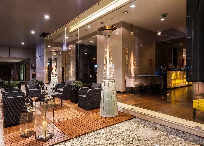 The Masa Almirante Stylish ליסבון