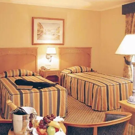 فندق The Masa Almirante Stylish